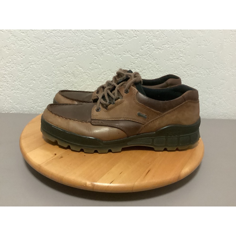 ECCO Track Low Top Shoes Mens 45 Brown Leather GORE-TEX Waterproof Lug Sole